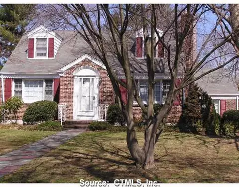 Undisclosed, Trumbull, CT 06611 photo 1