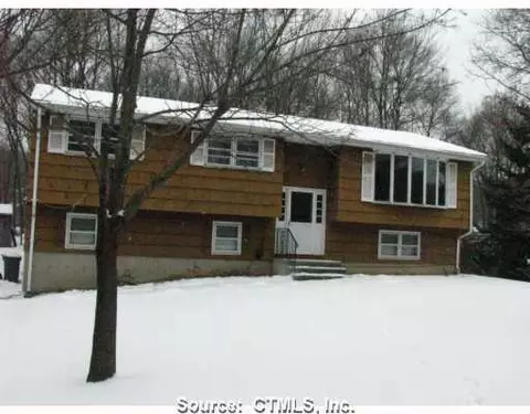 Undisclosed, Hamden, CT 06514 photo 1