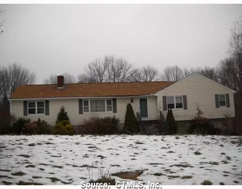 51 Rolling Green Rd, Bethany, CT 06524 photo 1