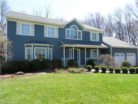 16 Sheep Meadow Dr, Monroe, CT 06468 photo 1