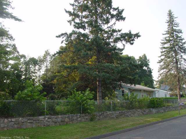 106 Harold Ave, Derby, CT 06418 photo 1