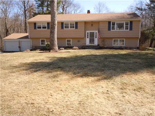 27 Richards Dr, Monroe, CT 06468 photo 1