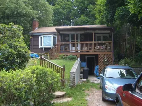 459 Main St, Durham, CT 06422 photo 1
