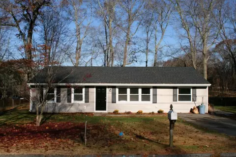 15 Pennywise Ln, Ledyard, CT 06339 photo 1