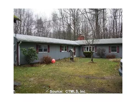 267 Coomer Hill Rd, Killingly, CT 06241 photo 1