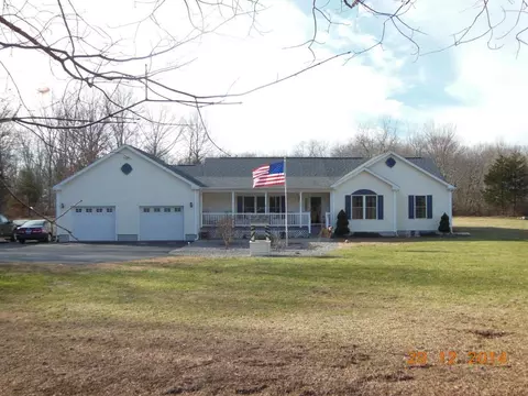 111 Pine Rd, Griswold, CT 06351 photo 1