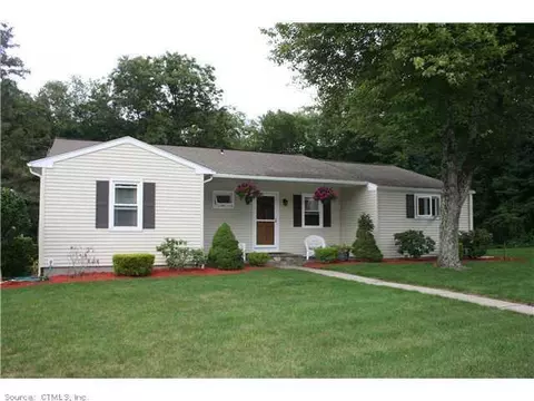 35 Eager Rd, Franklin, CT 06254 photo 1