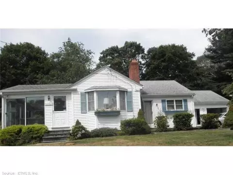 99 Warren Ave, Mystic, CT 06355 photo 1