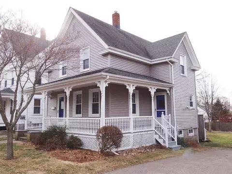29 Chester Ave, Westerly, RI 02891 photo 1