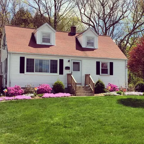 32 Will Rd, Norwich, CT 06360 photo 1