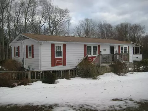 42 Mattern Rd, Preston, CT 06365 photo 1
