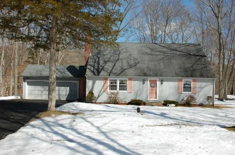 28 River Rd, Preston, CT 06365 photo 1