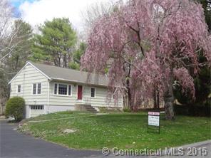 149 Spring Valley Rd, Mystic, CT 06355 photo 1