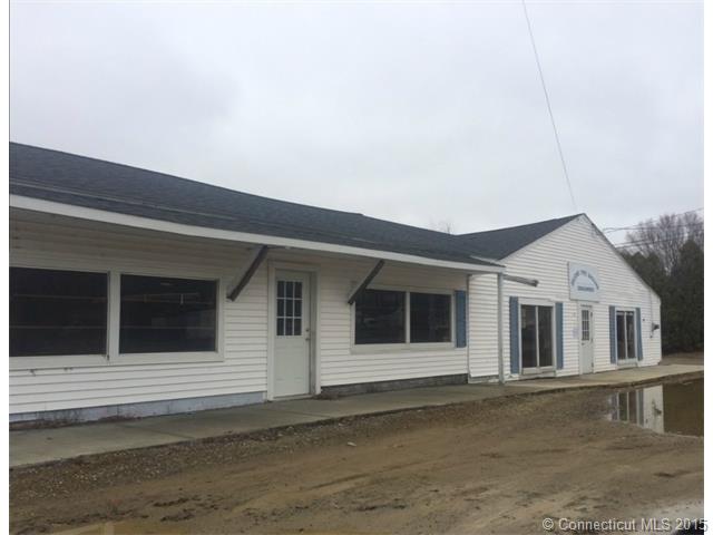 971 Norwich Rd, Plainfield, CT 06374 photo 1