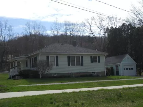175 Reynolds St, Killingly, CT 06239 photo 1