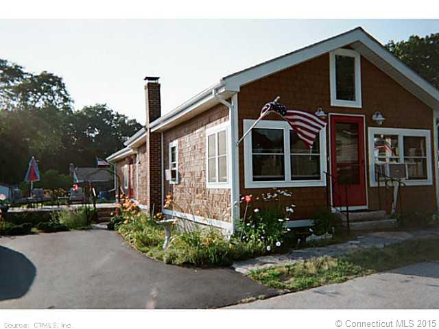 4 Point St, Preston, CT 06365 photo 1