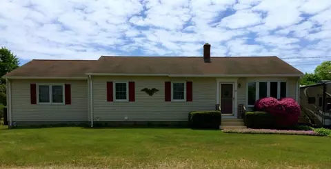 43 Maryland St, Killingly, CT 06239 photo 1