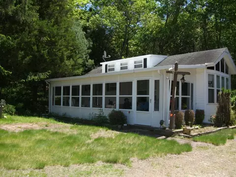 42 Pierce Rd, Preston, CT 06365 photo 1