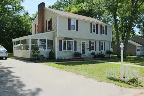 72 Francis St, Killingly, CT 06239 photo 1