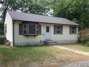 36 Wilkinson St, Putnam, CT 06260 photo 1