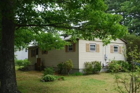 2 S Shore Rd, Thompson, CT 06277 photo 1