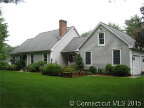 218 Chase Rd, Putnam, CT 06260 photo 1