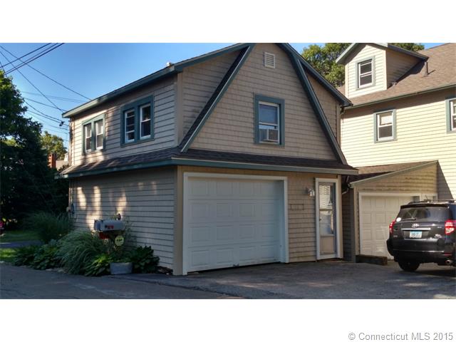 22 Bluff Rd W, Gales Ferry, CT 06335 photo 1