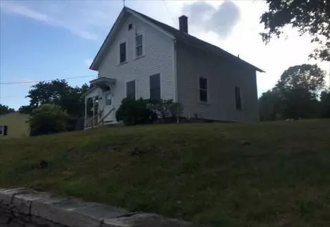 526 Jackson St, Willimantic, CT 06226 photo 1