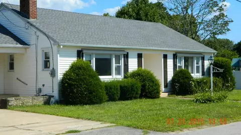 6 James St, Lisbon, CT 06351 photo 1