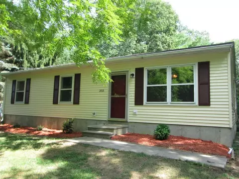 355 Valley Rd, Killingly, CT 06239 photo 1