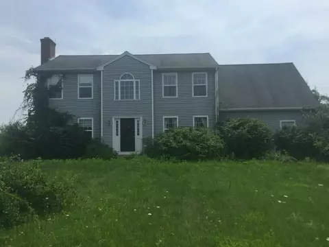 17 Lydia Ln, Franklin, CT 06254 photo 1
