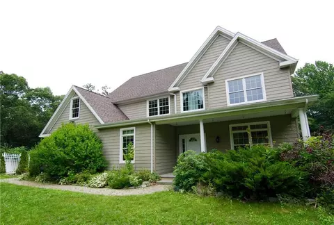 13 Red Brook Ln, Ledyard, CT 06339 photo 1