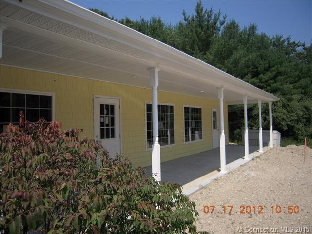 520 Riverside Dr, North Grosvenordale, CT 06255 photo 1