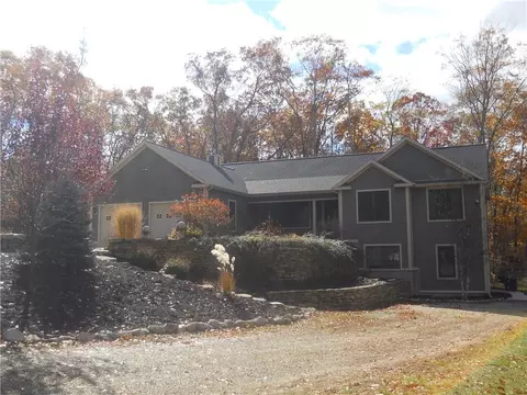 245 Breakneck Hill Rd, Killingly, CT 06241 photo 1