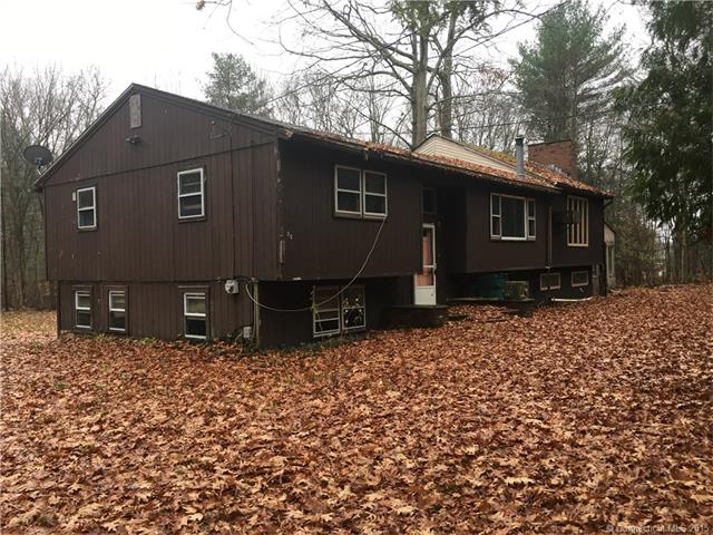 36 Ralph St, Moosup, CT 06354 photo 1