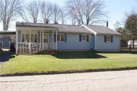 7 North St, Plainfield, CT 06374 photo 1