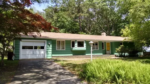 1895 Route 12, Gales Ferry, CT 06335 photo 1