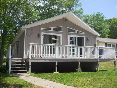 200 Colonial Rd, Plainfield, CT 06374 photo 1