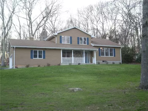 22 Barton Ln, Ledyard, CT 06339 photo 1