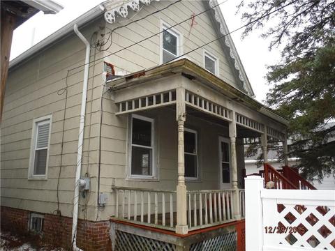 19 E Baltic St, Norwich, CT 06360 photo 1