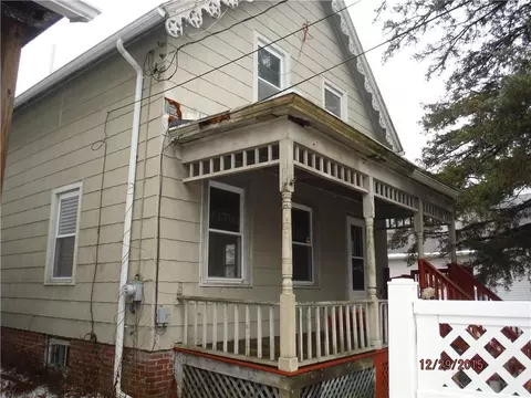 19 E Baltic St, Norwich, CT 06360 photo 1