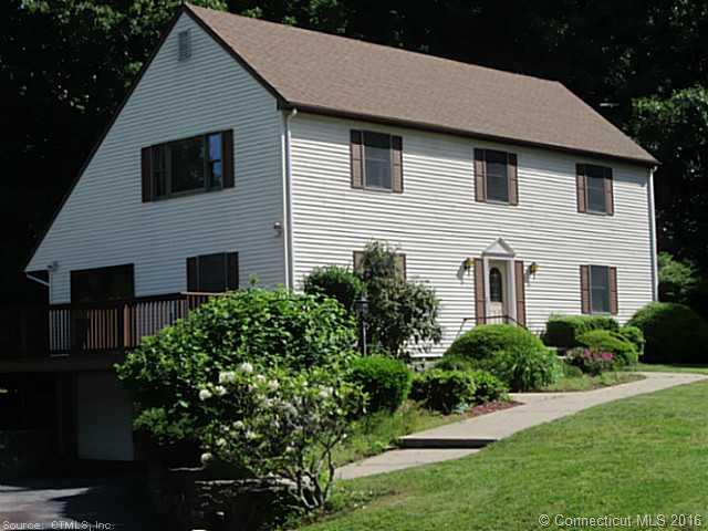 40 Doolittle Rd, Preston, CT 06365 photo 1