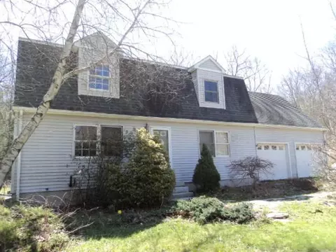 546 Hillside Vw, Killingly, CT 06239 photo 1