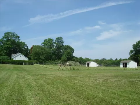 110 S Killingly, Foster, RI 02825 photo 1