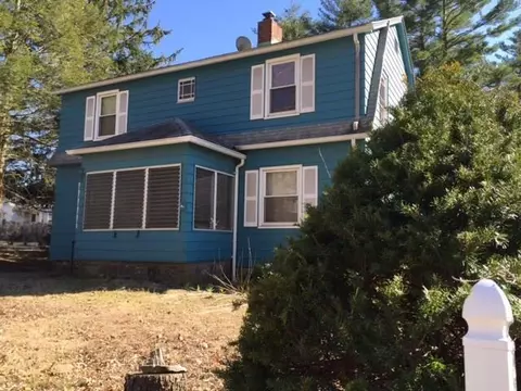 609 School St, Putnam, CT 06260 photo 1