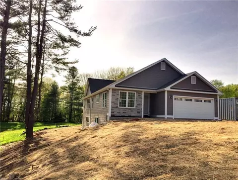 23 Brookside Dr, Killingly, CT 06241 photo 1