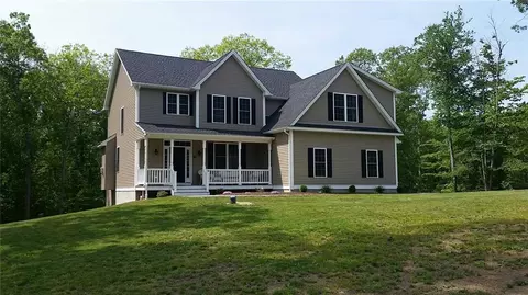 61 Bittersweet Dr, Gales Ferry, CT 06335 photo 1