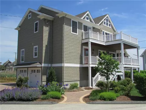 20 Ocean Ave, Niantic, CT 06357 photo 1