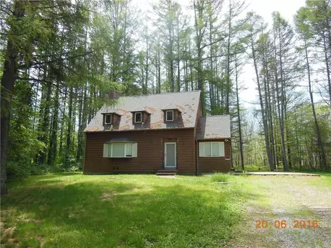 18 Watson Rd, Preston, CT 06365 photo 1