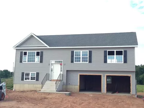 14 Middle Rd, Broad Brook, CT 06016 photo 1